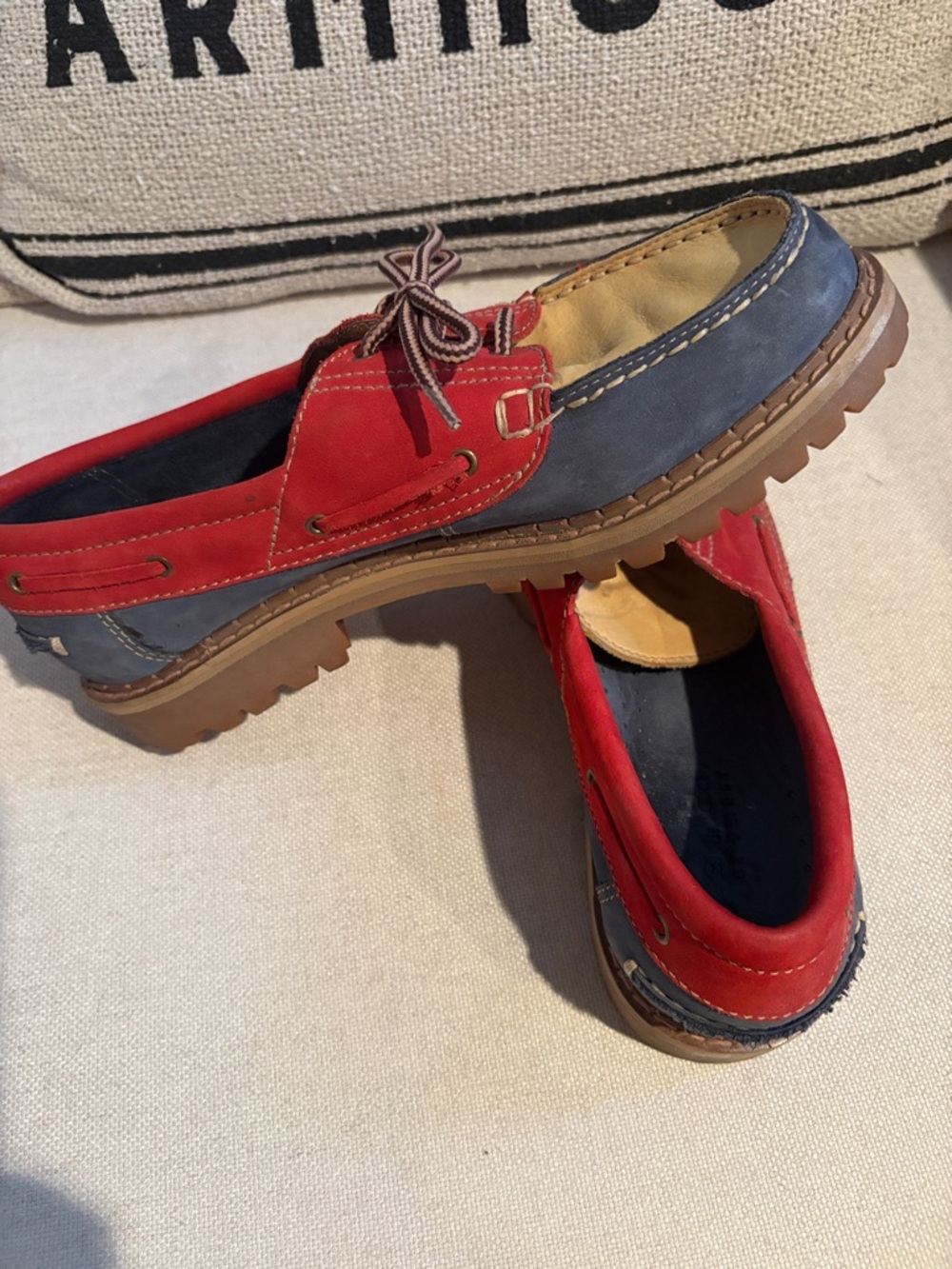 Shoes - Picture 2 of 3